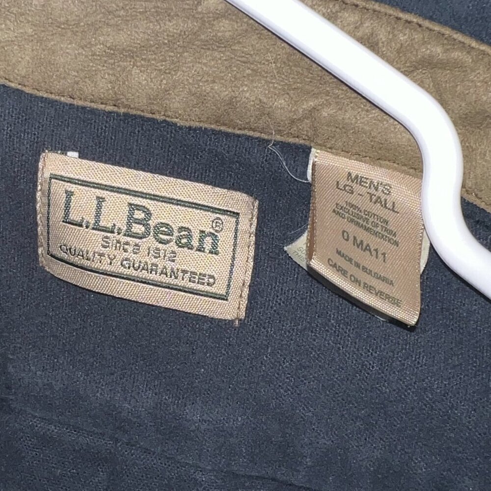 L.L. Bean Men's Shooting Button Down Shirt With Elbow Pads Navy Size L-Tall - Picture 2 of 3